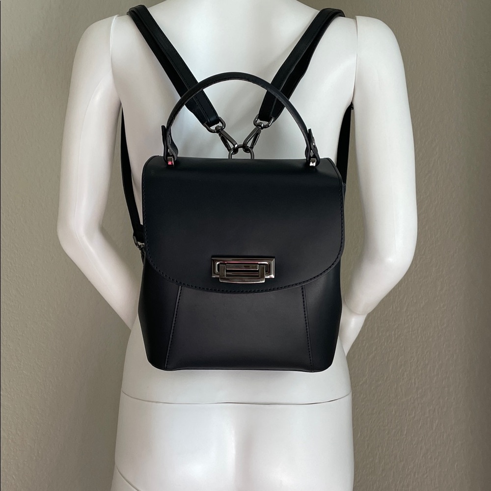 Cielo Celeste Italian Leather convertible handbag/ mini backpack. EUC!